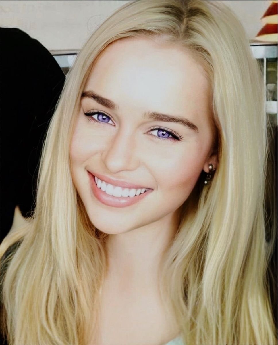 Emilia vs Nezuko Kamado Who Would Win in a Battle?